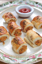 Load image into Gallery viewer, Sausage Rolls
